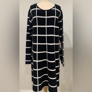NWT COCOBLEU PLAID PRINT KNIT SWEATER  DRESS WOMEN’S PLUS SIZE 3X  BLACK COMBO